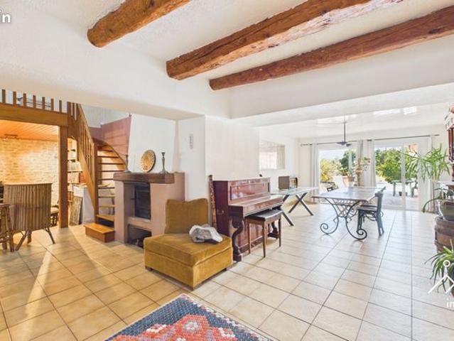 Maison de village 5 pièces 189 m²