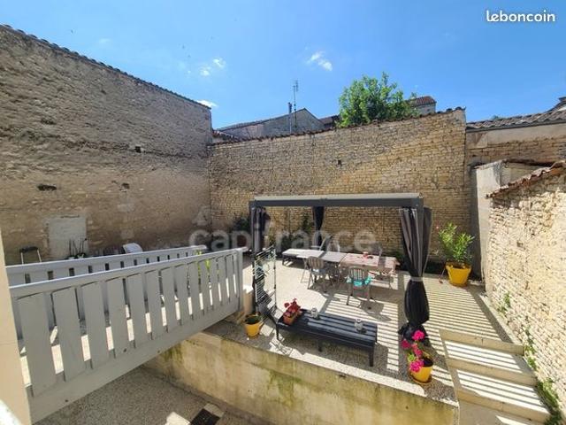 Maison de village 5 pièces 190 m²
