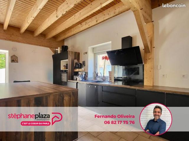 Maison de village 5 pièces 193 m²