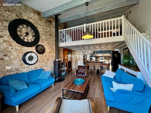 Maison de village 5 pièces 212 m²