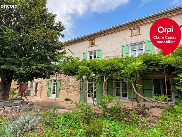 Maison de village 5 pièces 224 m²