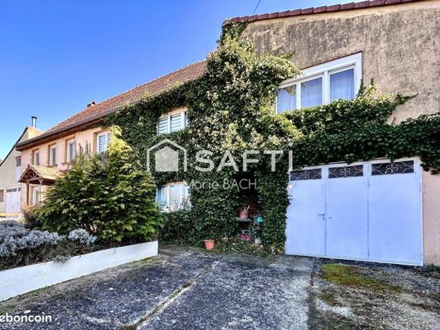 Maison de village 5 pièces 240 m²