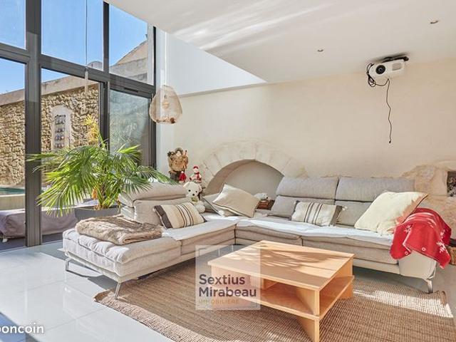 Maison de village 5 pièces 288 m²