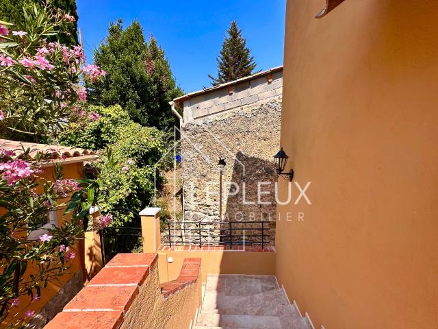 Maison de village 60 m2 avec jardin à Spéracèdes 3 pièces