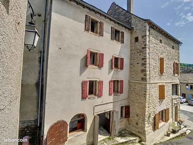 Maison de village 6 pièces 90 m²