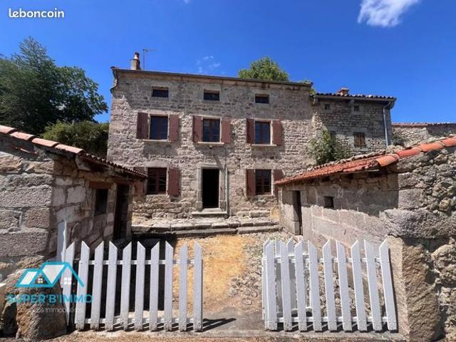 Maison de village 6 pièces 100 m²