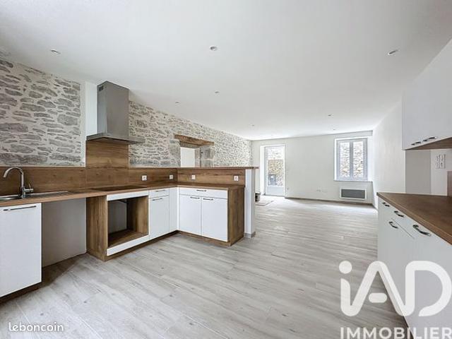 Maison de village 6 pièces 102 m²
