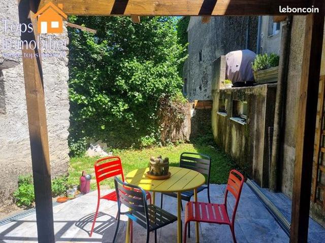 Maison de village 6 pièces 102 m²