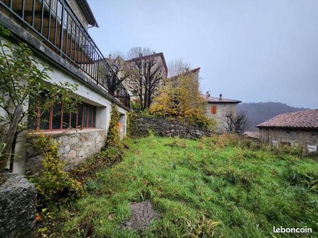 Maison de village 6 pièces 103 m²