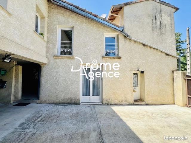 Maison de village 6 pièces 105 m²