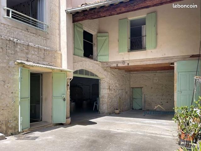 Maison 6 pièces 110 m²