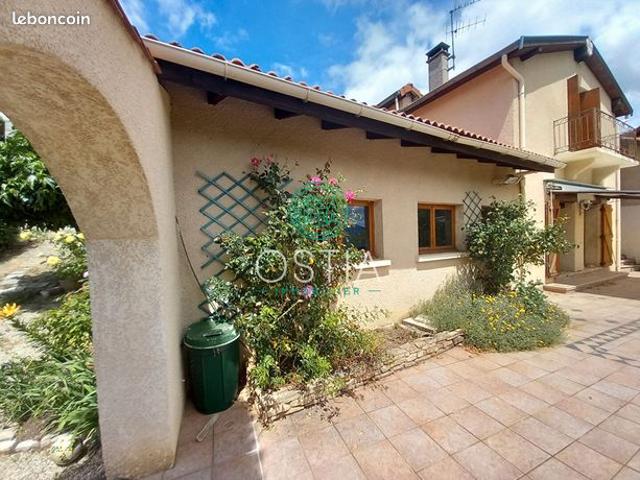Maison de village 6 pièces 113 m²