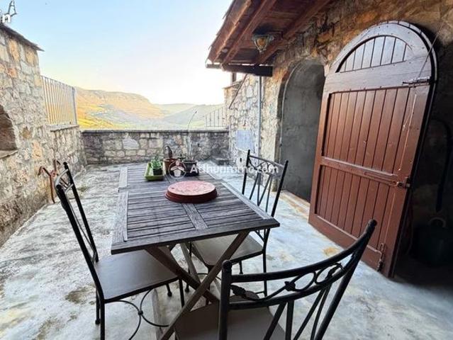 Maison de village 6 pièces 115 m²
