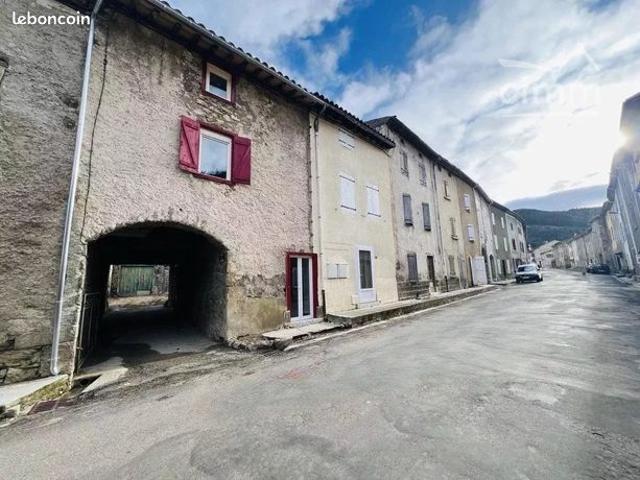 Maison de village 6 pièces 120 m²