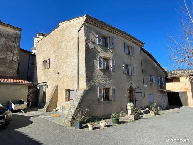 Maison de village 6 pièces 121 m²