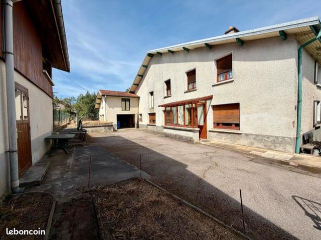 Maison de village 6 pièces 130 m²