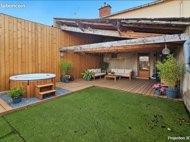 Maison de village 6 pièces 130 m²
