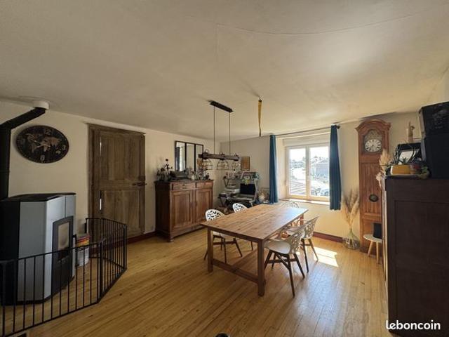 Maison de village 6 pièces 130 m²