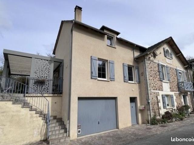Propriété 6 pièces 135 m²