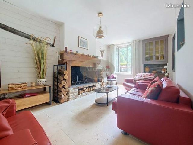 Maison de village 6 pièces 137 m²