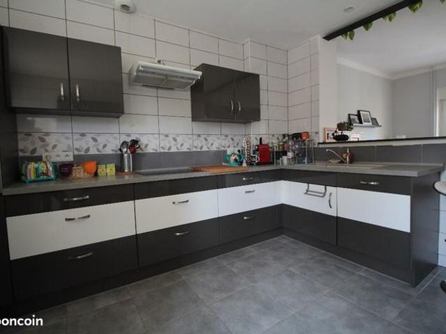 Maison de village 6 pièces 137 m²