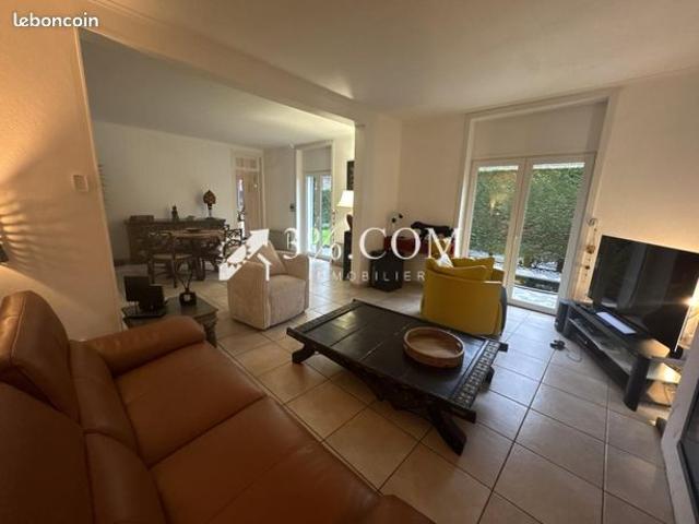 Maison de village 6 pièces 138 m²