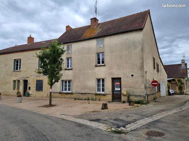 Maison de village 6 pièces 140 m²