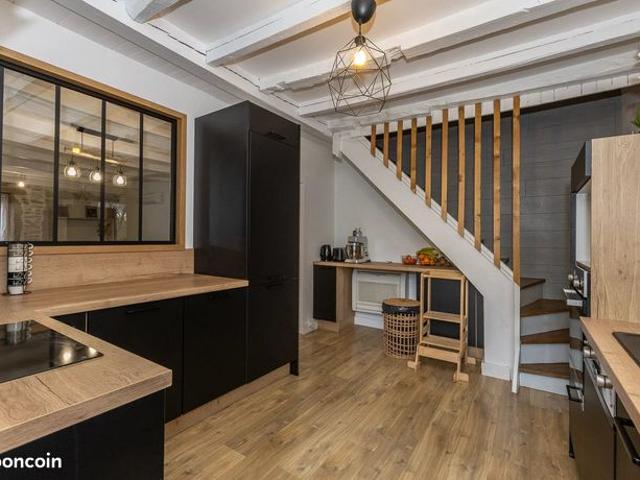 Maison de village 6 pièces 140 m²