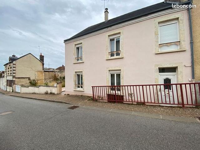 Maison de village 6 pièces 142 m²