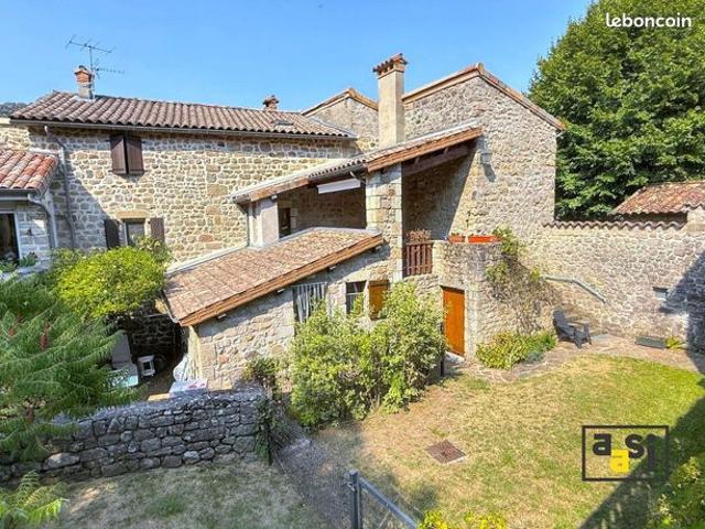 Maison de village 6 pièces 145 m²