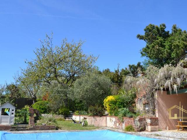 Maison de village 6 pièces 145 m²