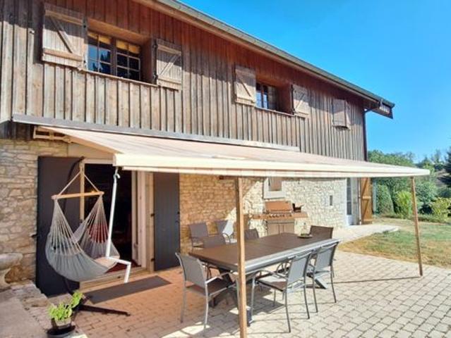 Maison de village 6 pièces 147 m²