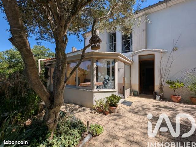 Maison de village 6 pièces 147 m²