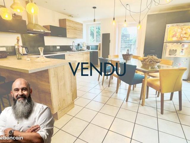 Maison de village 6 pièces 150 m²