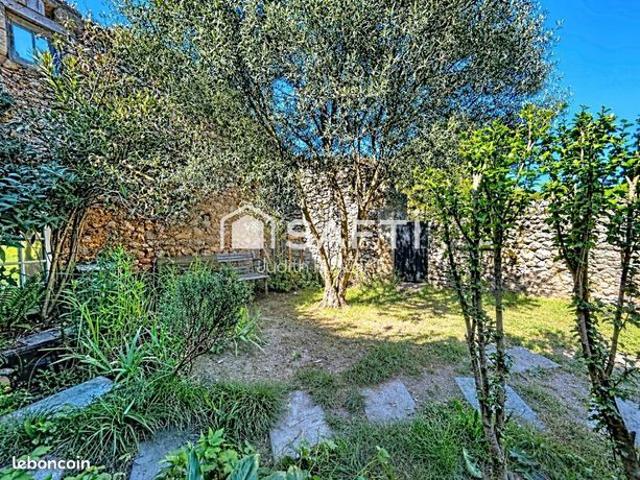 Maison de village 6 pièces 150 m²