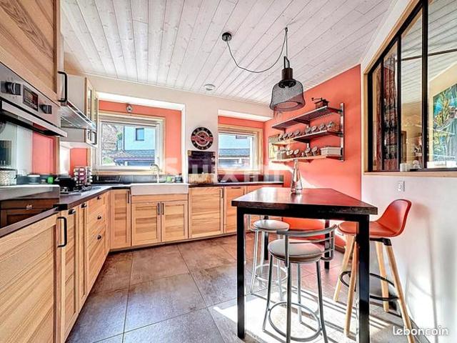 Maison 6 pièces 153 m²