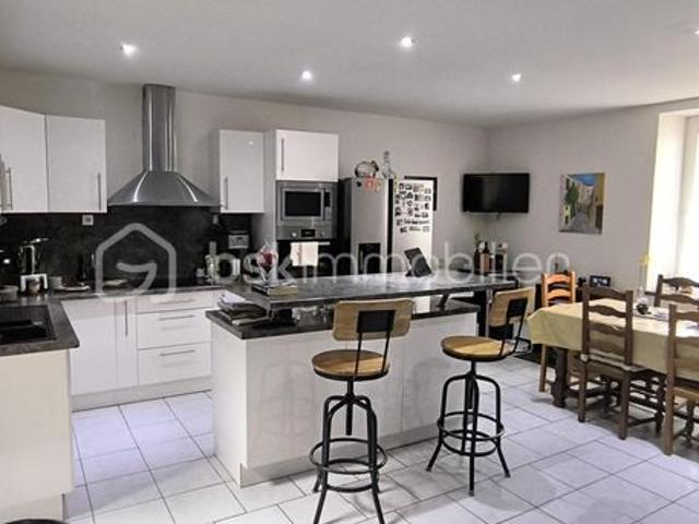 Maison de village 6 pièces 156 m²