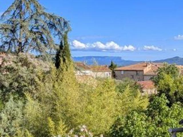 Maison de village 6 pièces 156 m²