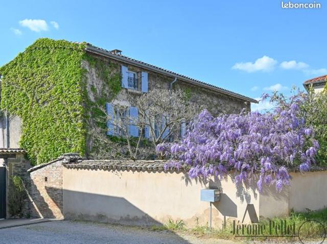 Maison de village 6 pièces 158 m²