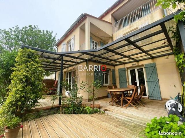 Maison de village 6 pièces 165 m²