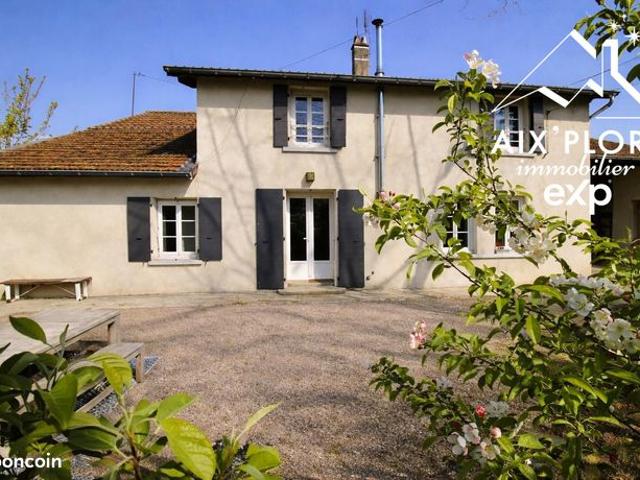 Maison de village 6 pièces 175 m²
