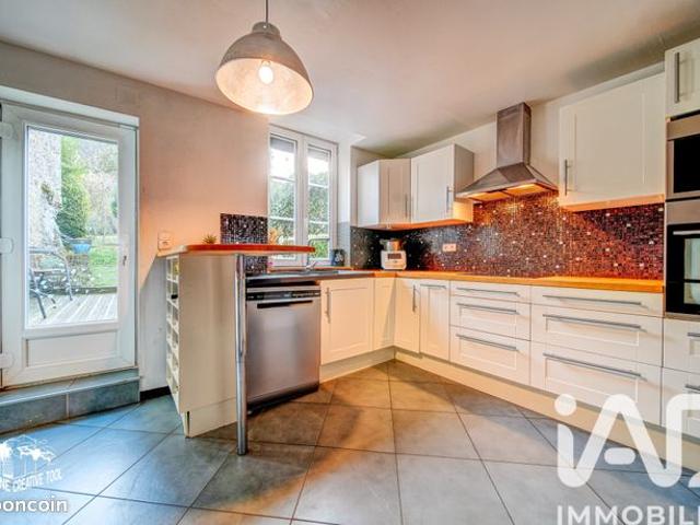 Maison de village 6 pièces 176 m²