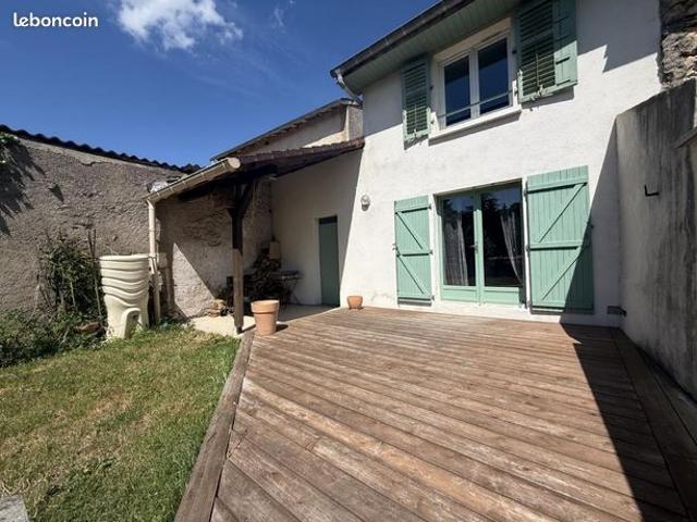Maison de village 6 pièces 176 m²