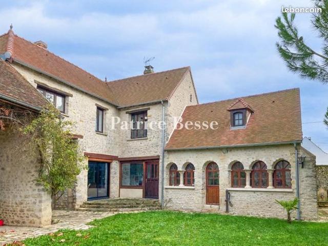Maison de village 6 pièces 180 m²