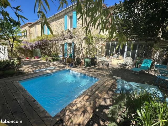 Maison de village 6 pièces 184 m²