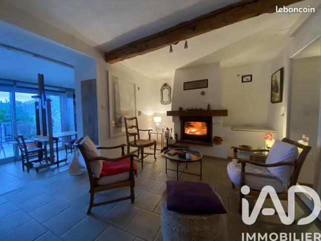 Maison de village 6 pièces 185 m²