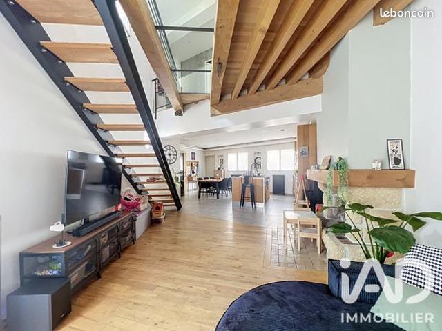 Maison de village 6 pièces 185 m²