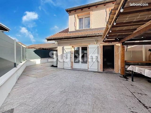 Maison de village 6 pièces 186 m²