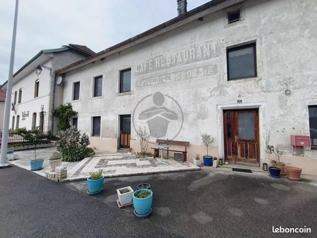 Maison de village 6 pièces 188 m²