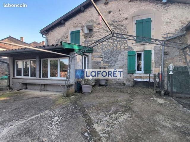 Maison de village 6 pièces 190 m²
